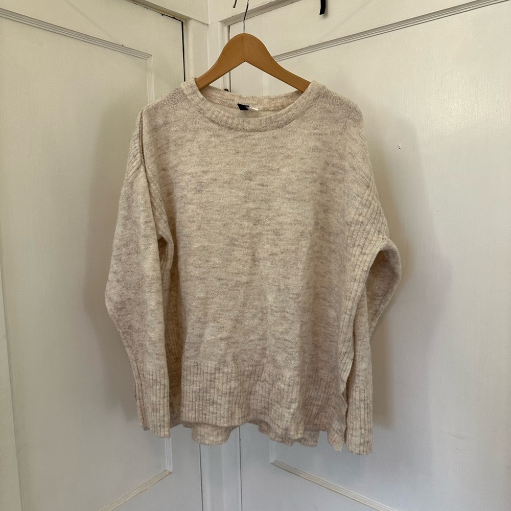 H&M Cream Crew Neck Sweater